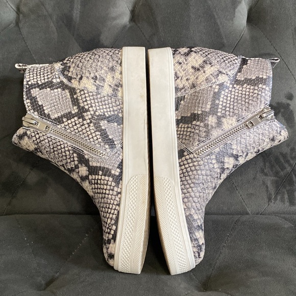 Steve Madden Wedge Snakeskin Sneaker Boot - Picture 4 of 10